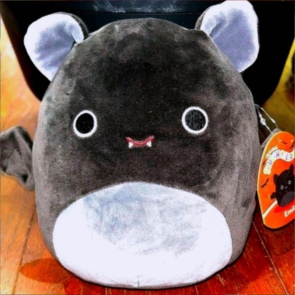 NWT SQUISHMALLOWS Halloween Edition 2018 #184 Emily the Black Bat S8
